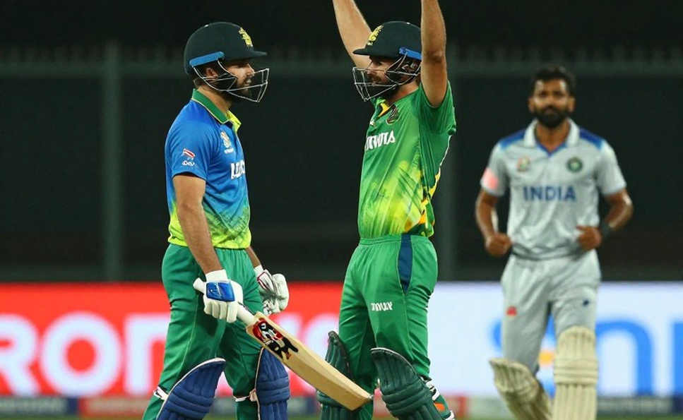 টানজিদের ৮৩: আবুধাবির ফ্ল্যাট পিচে টেস্ট ক্রিকেটের ছন্দ ভেঙে দেওয়া এক সকাল