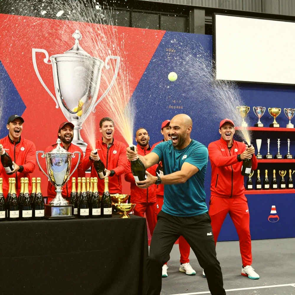 ভাইটালিটির এক ডজন: বোর্নমাথের অপরাজিত ঘর আর লিভারপুলের পথভ্রষ্ট দূরযাত্রা